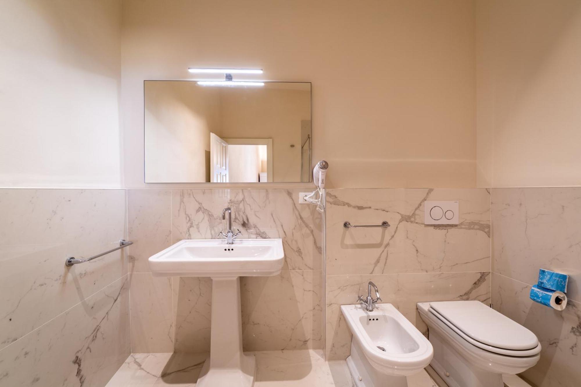 Pensión Residenza D'epoca Palazzo Salviati Quaratesi Florencia